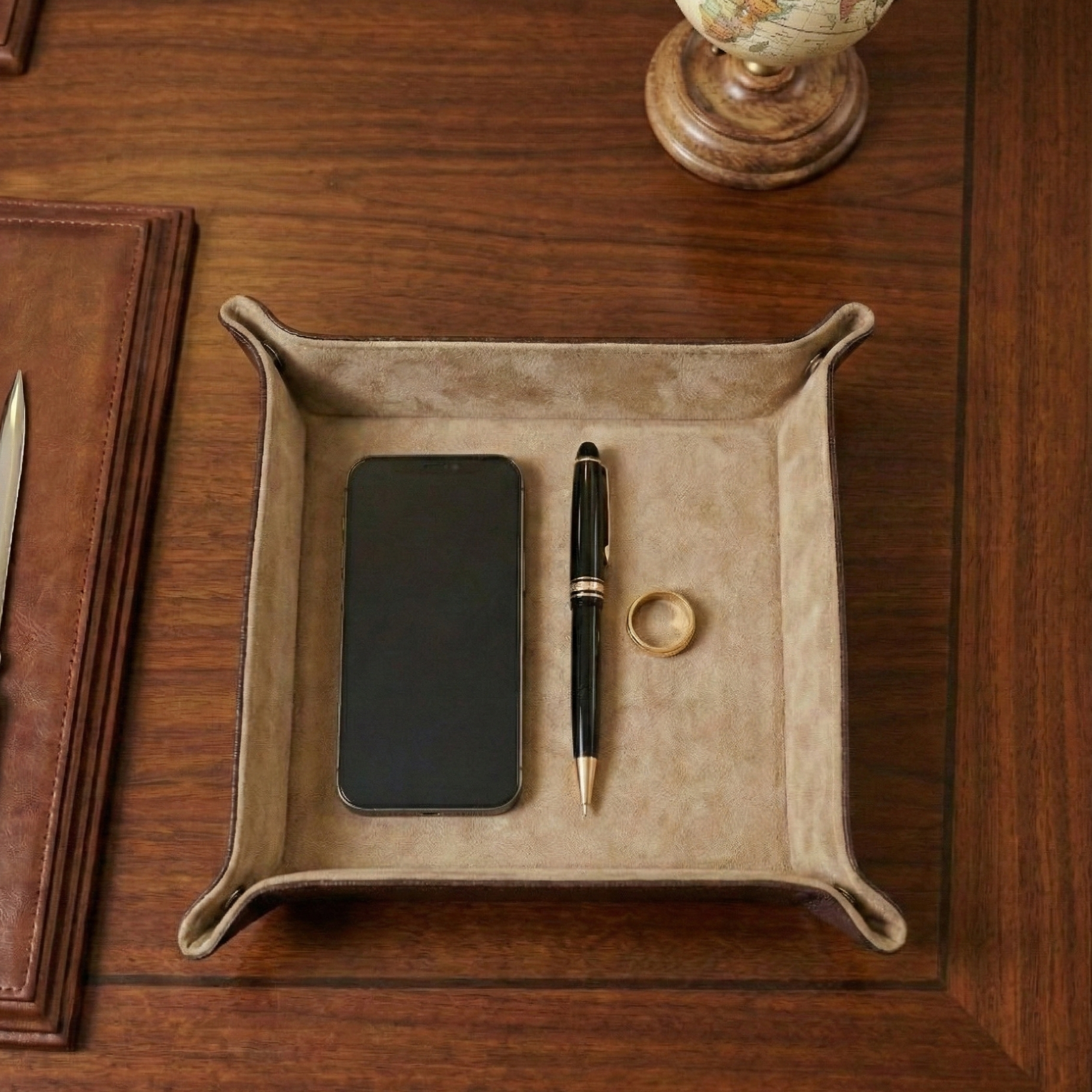 Octavia Leather Vallet Organizer - Brown