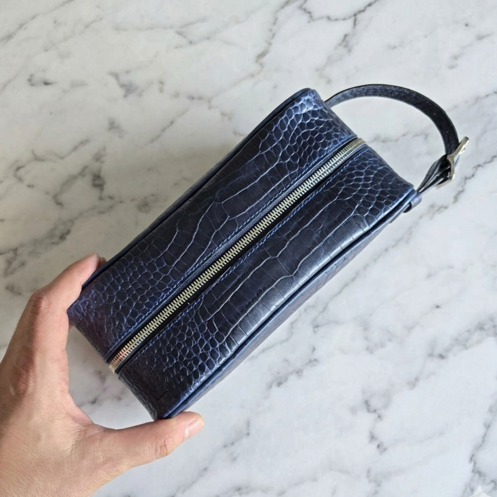 Leather Daffle Bag - D. Blue