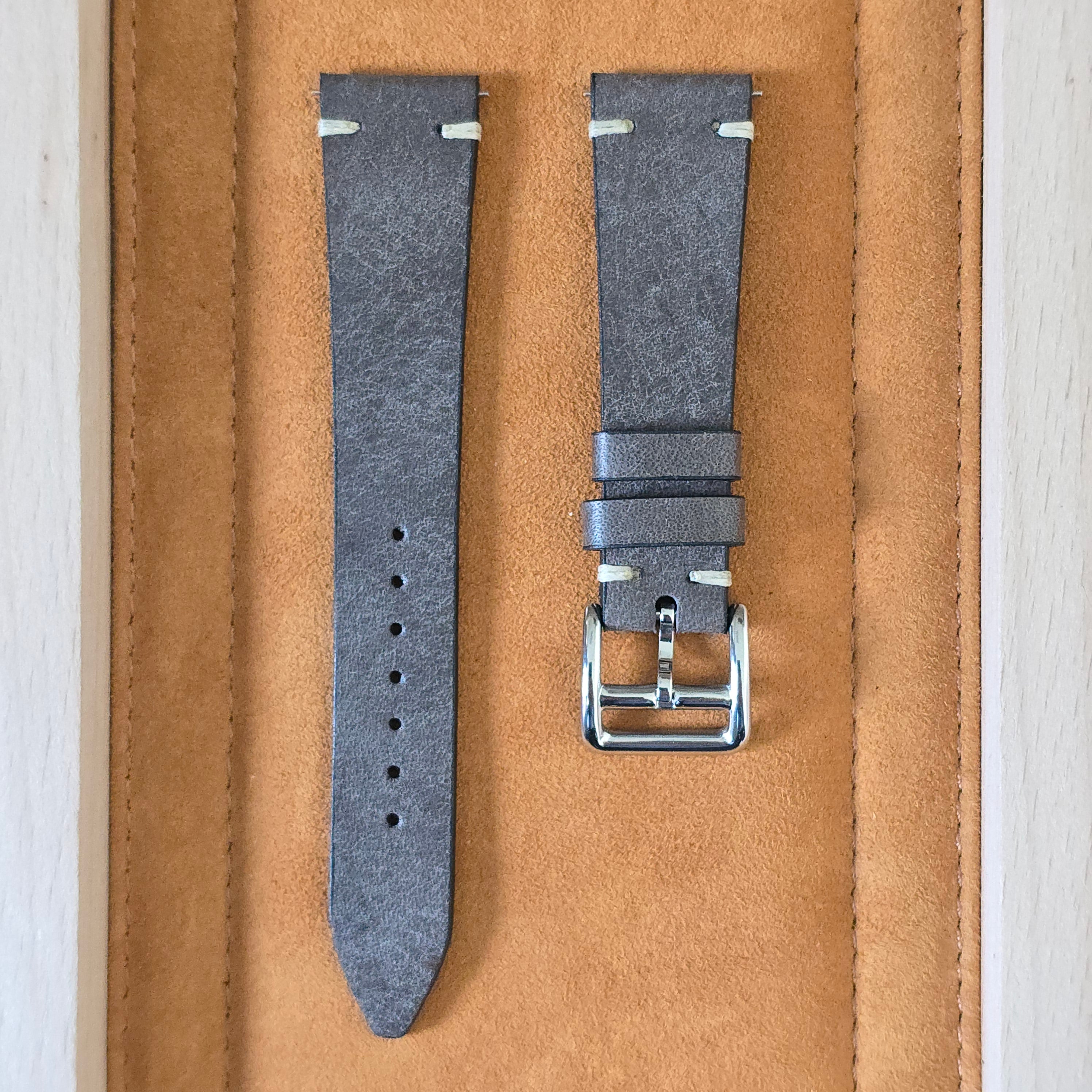 Vintage Style Leather Strap