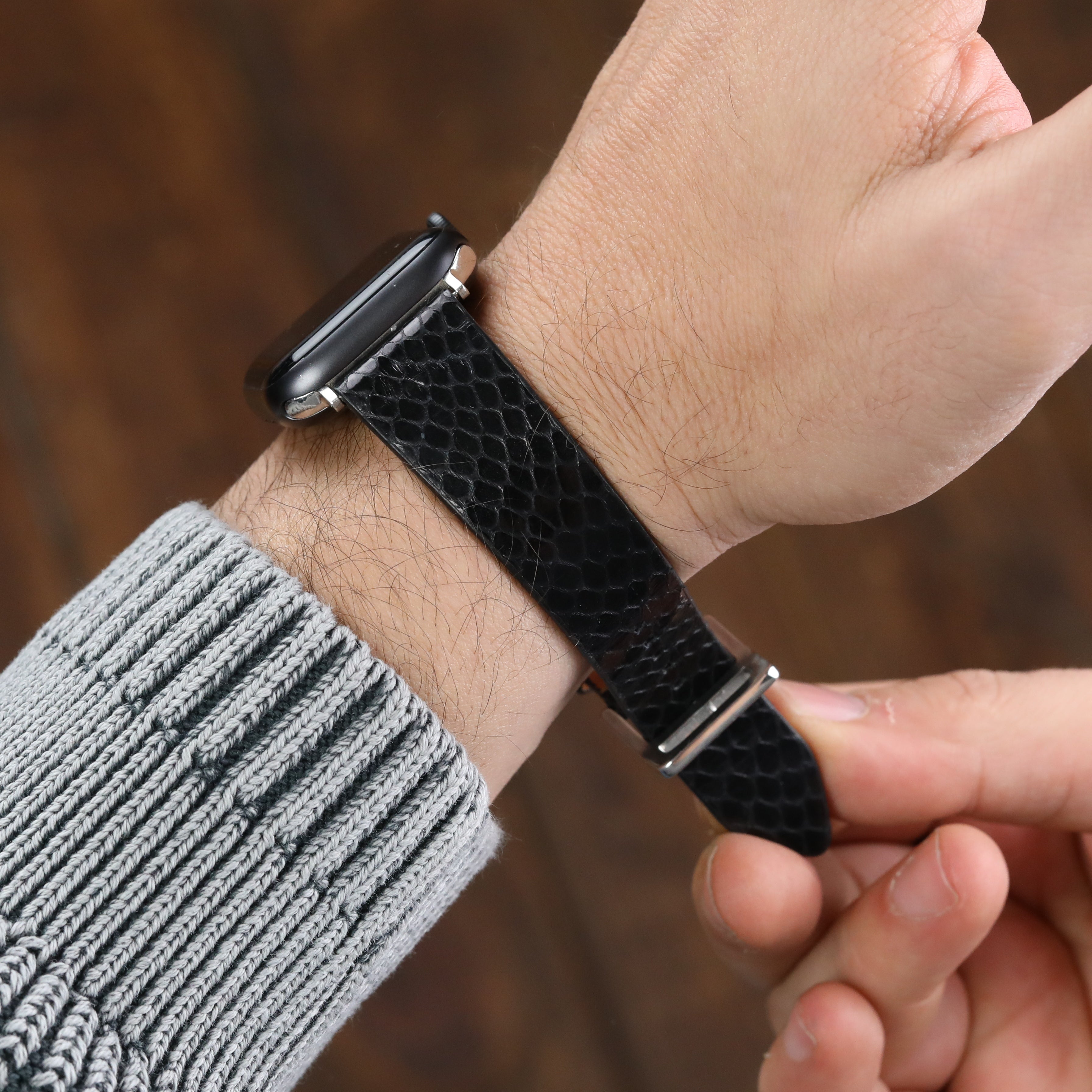 Apple Watch Compatible Snakeskin Strap - Black