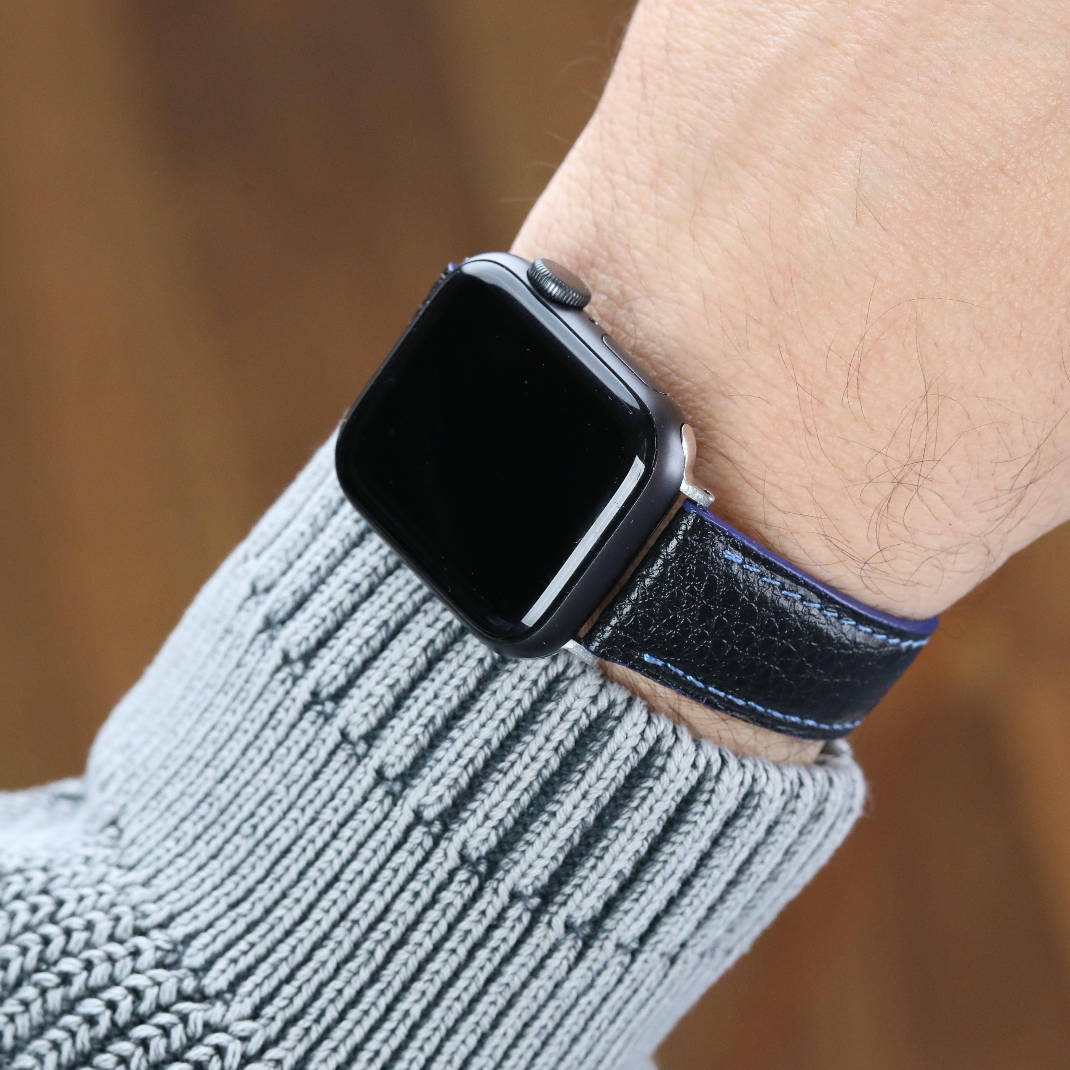 Apple Watch Compatible Leather Strap - Black / Blue