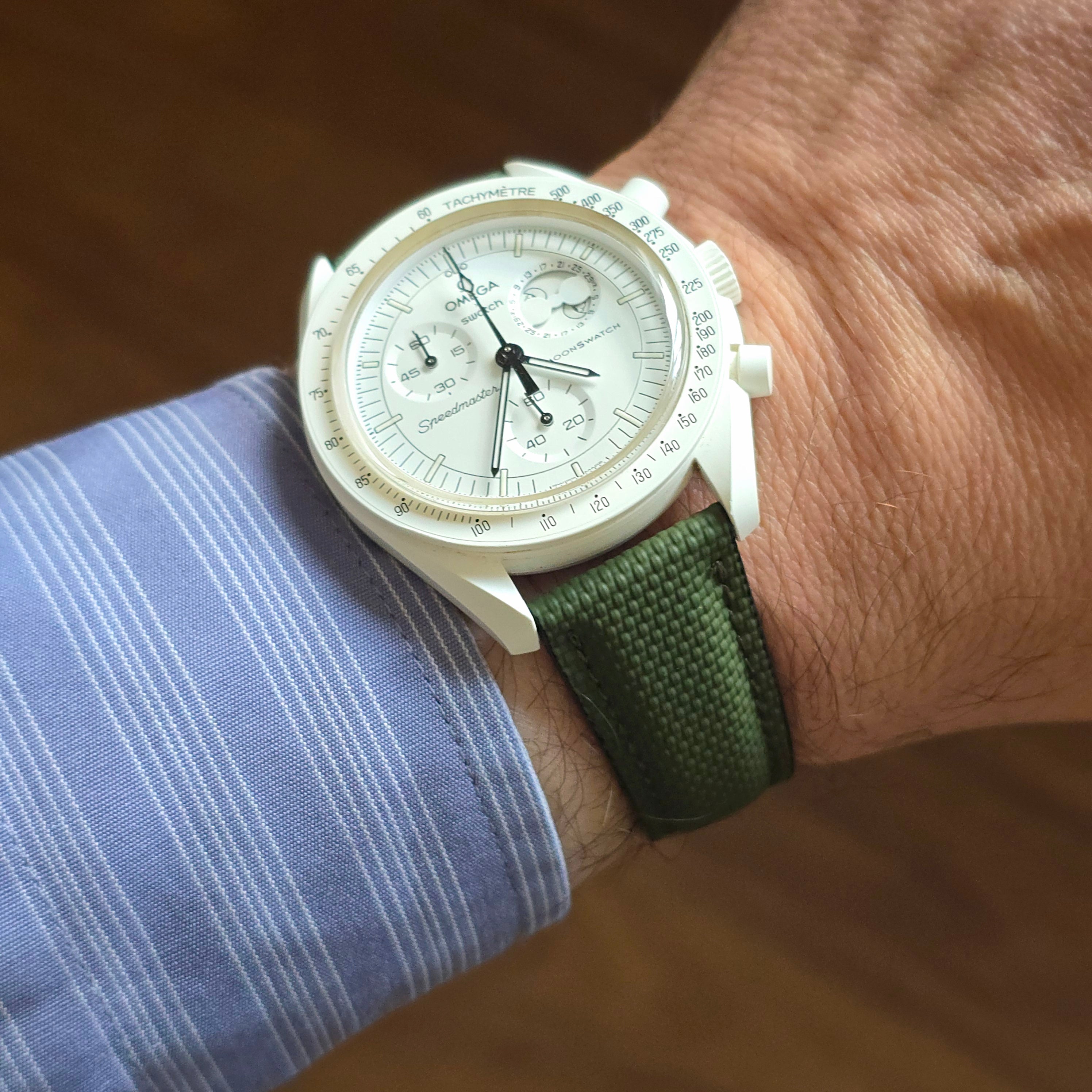 Sailcloth FKM Rubber Strap with Deployment Clasp - Green