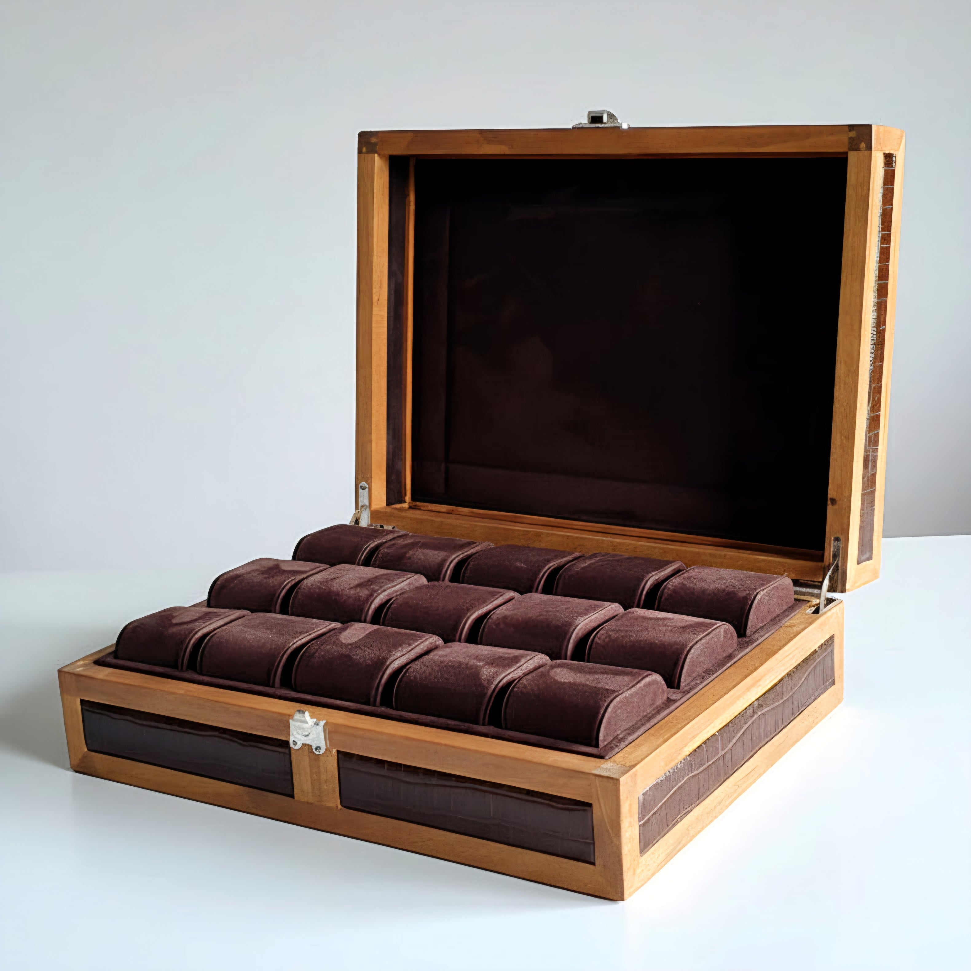 Heritage Wooden Watch Box for 15 / Brown