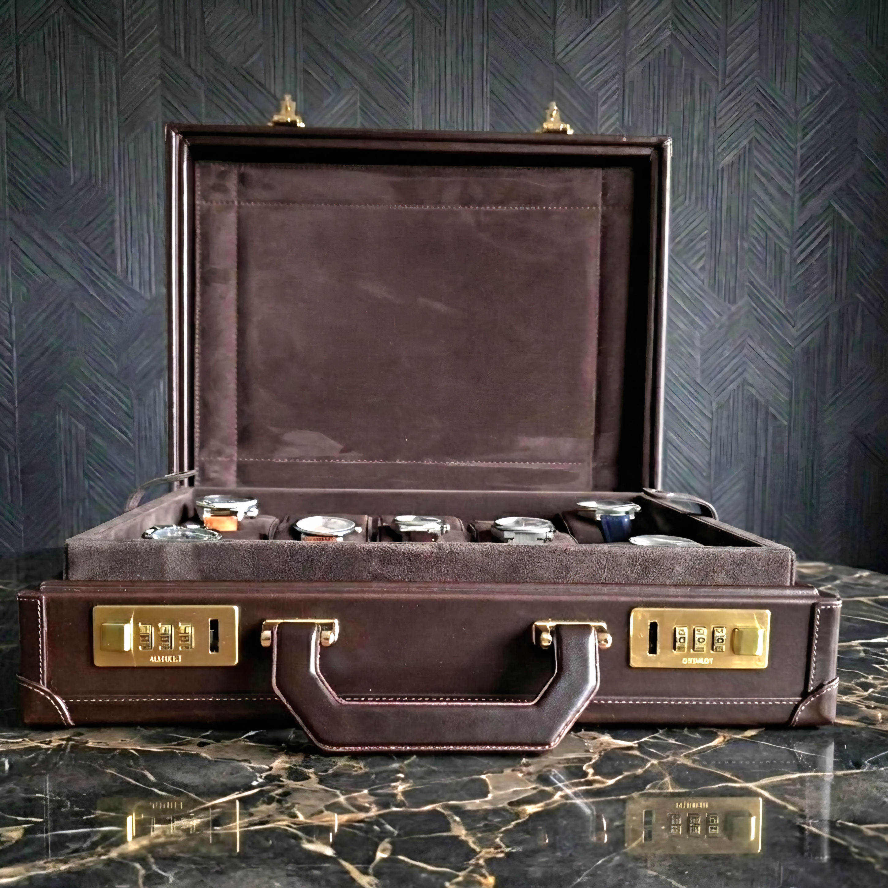 Bond Watch Box for 15 / Brown