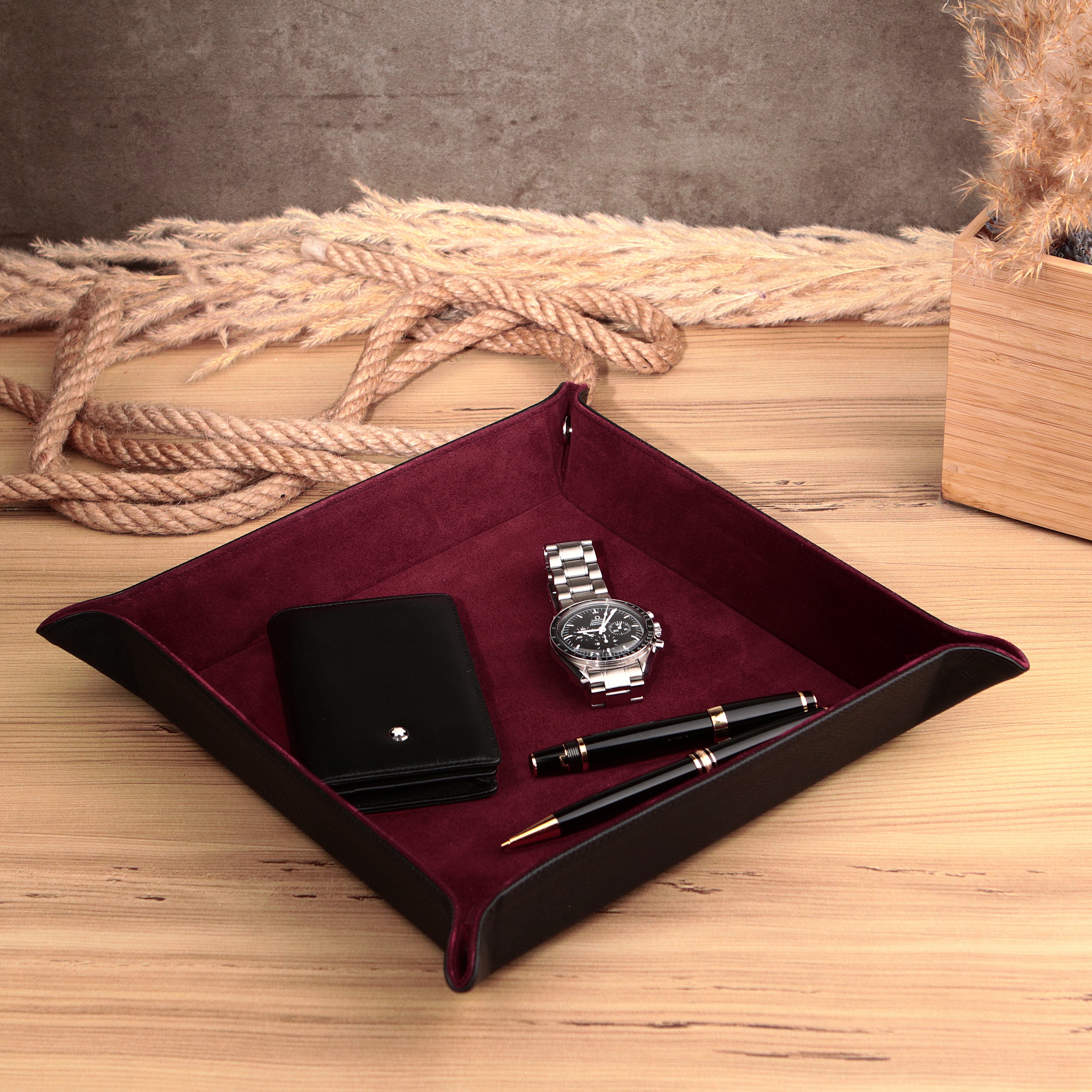 Octavia Leather Vallet Organizer - Black / Burgundy