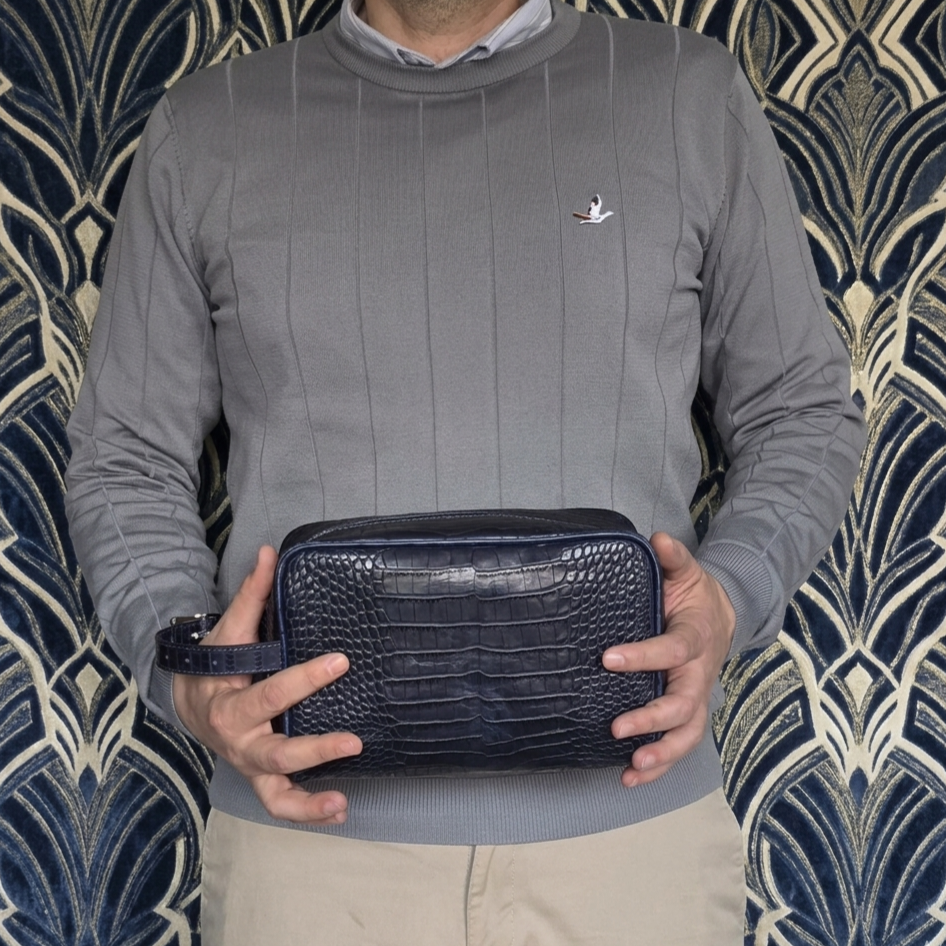 Leather Daffle Bag - D. Blue