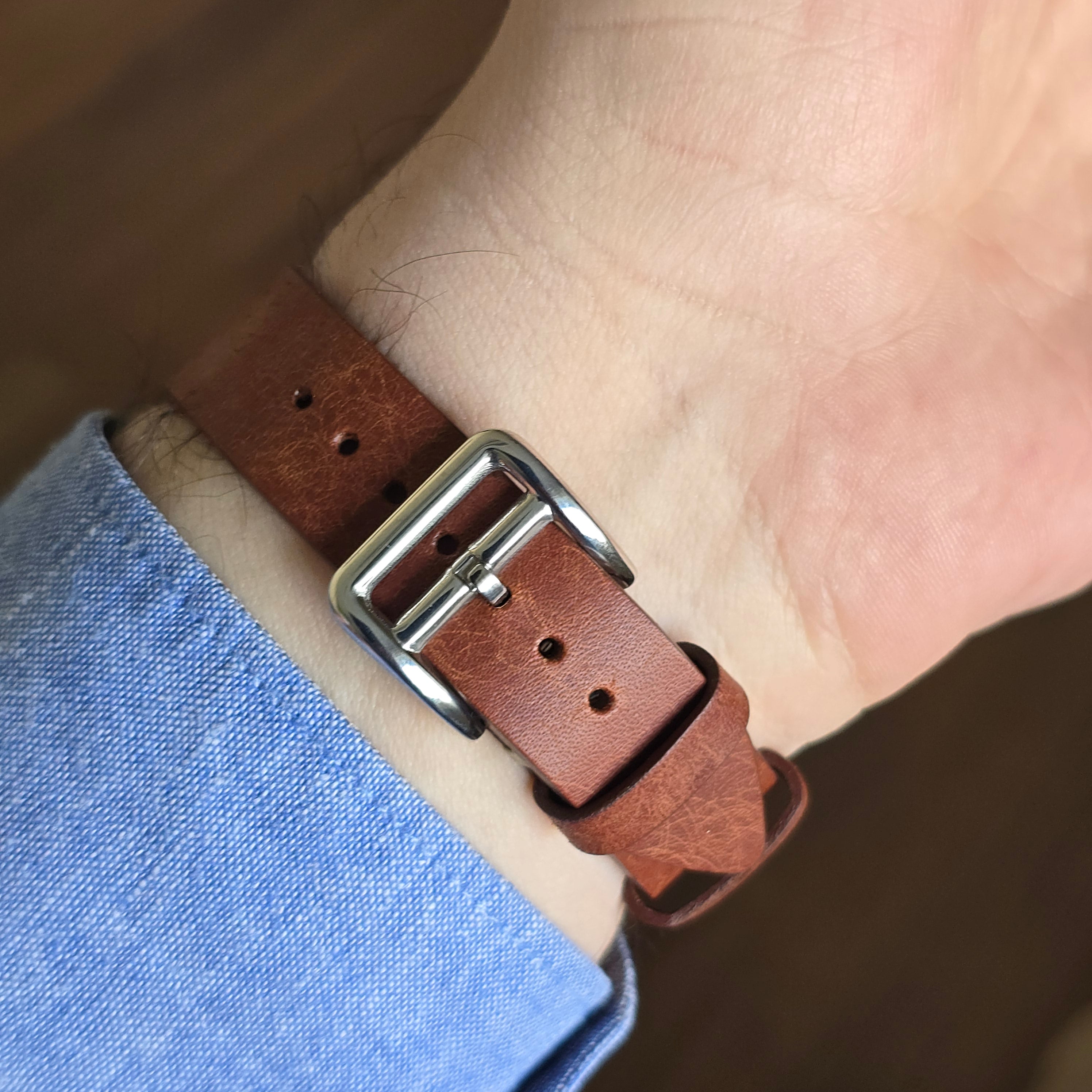 Vintage Style Leather Strap