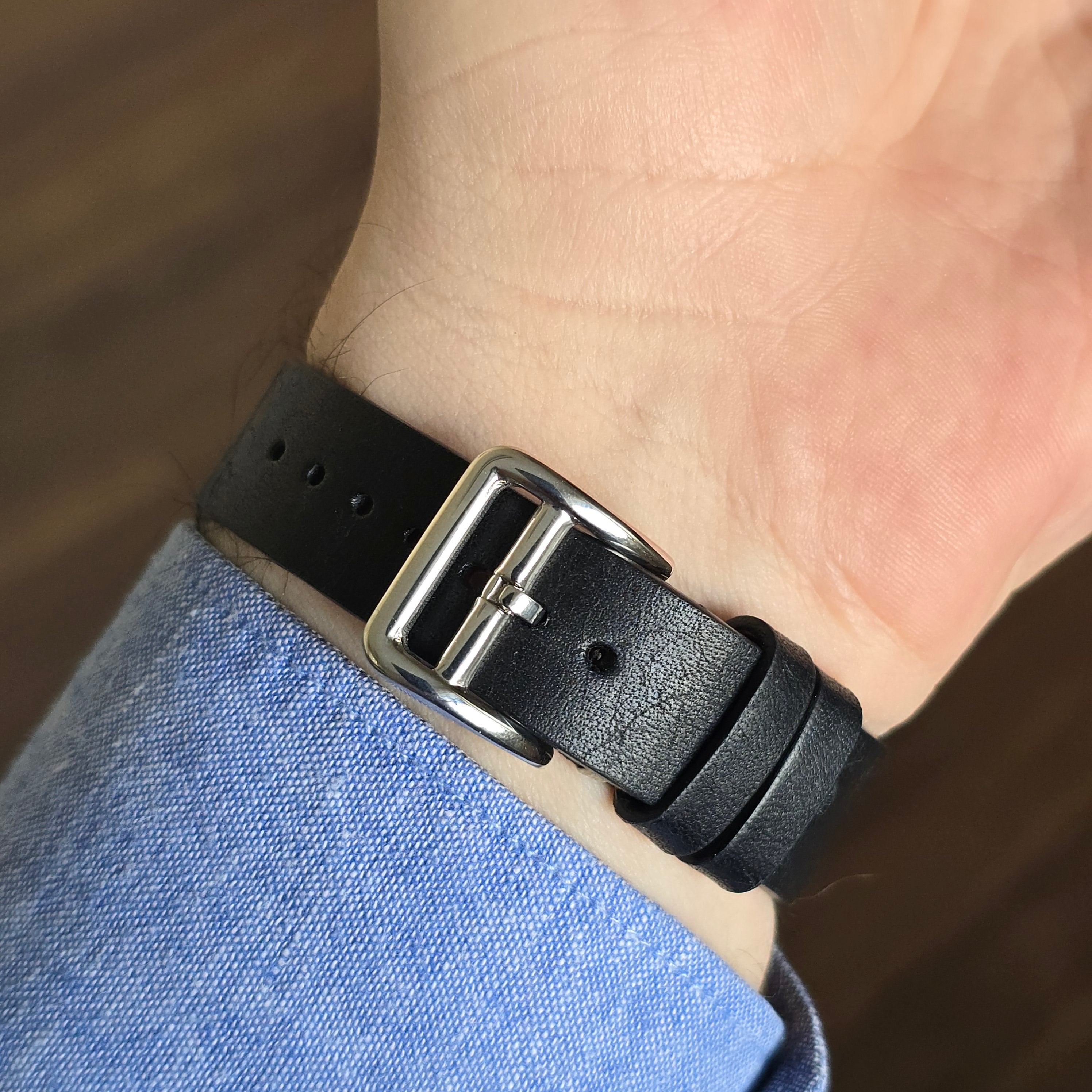 Vintage Style Leather Strap
