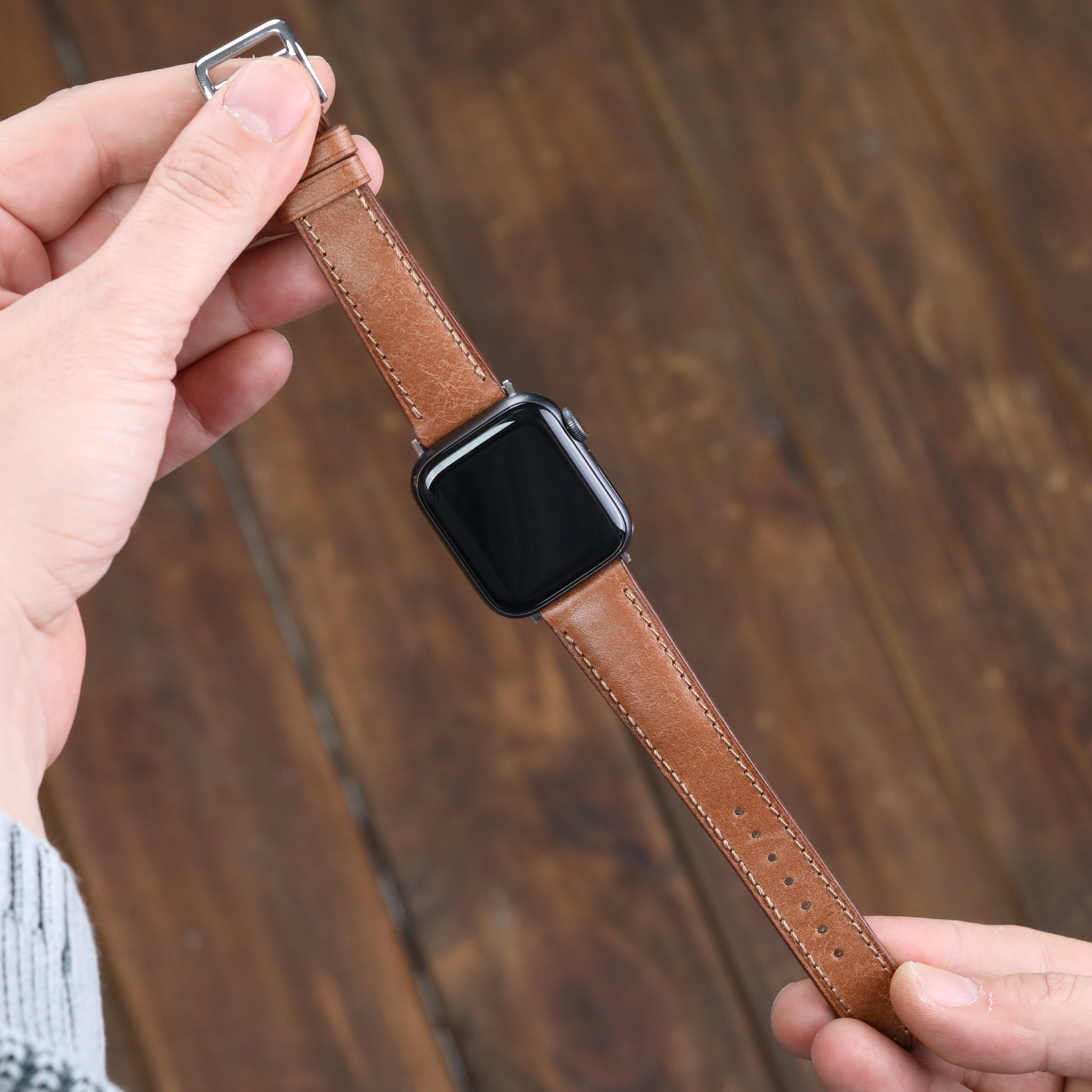Apple Watch Compatible Leather Strap - L. Brown