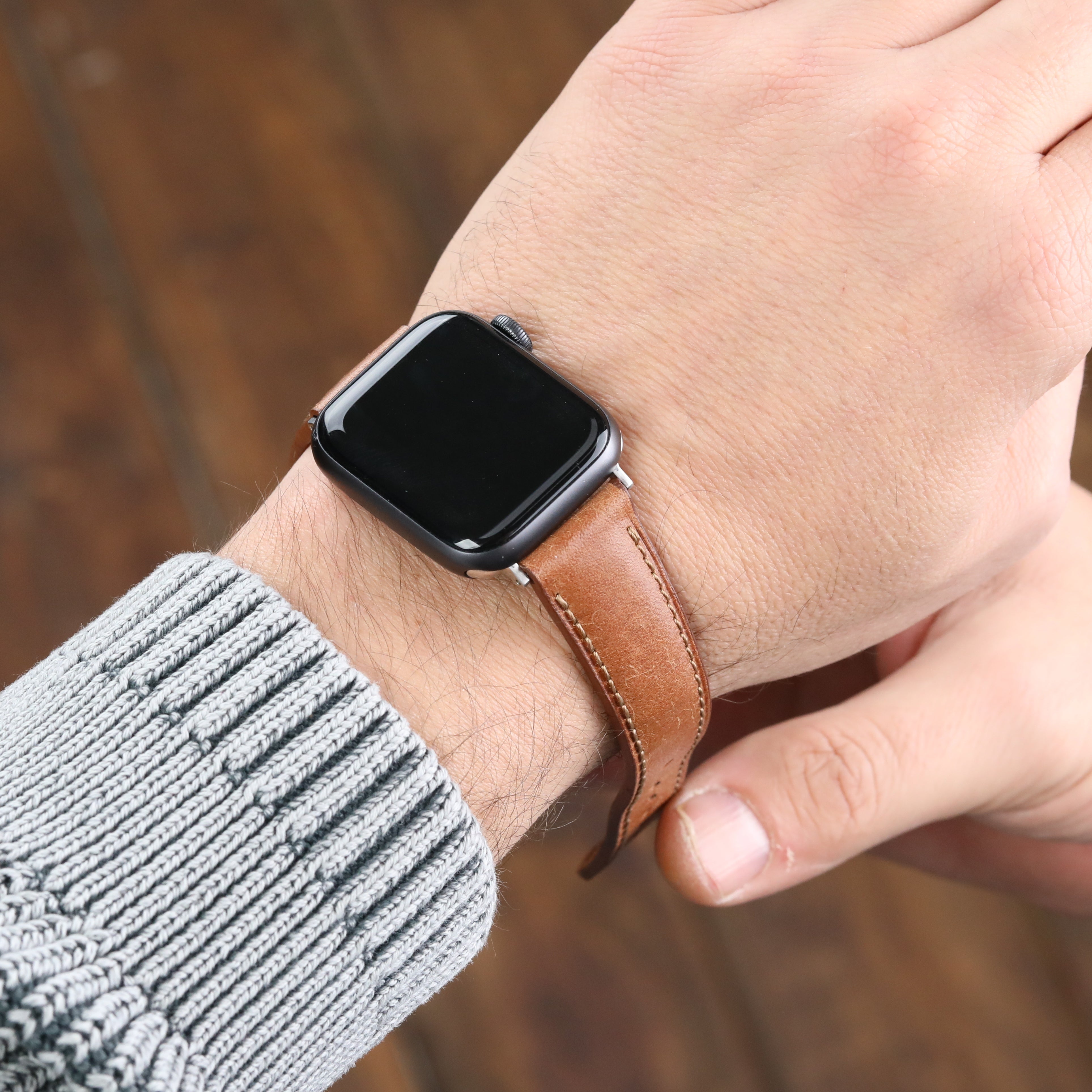 Apple Watch Compatible Leather Strap - L. Brown