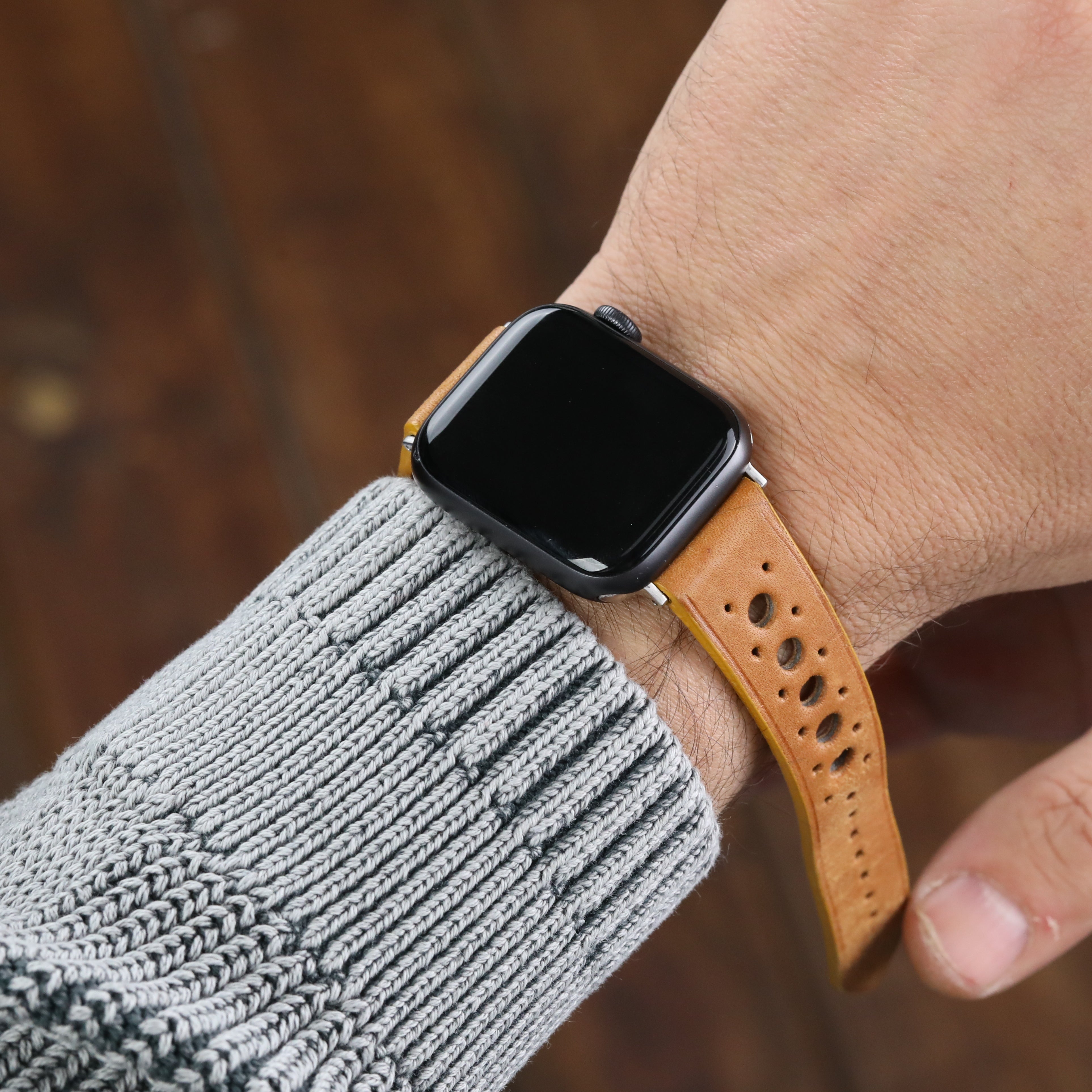 Apple Watch Compatible Leather Strap - Tan