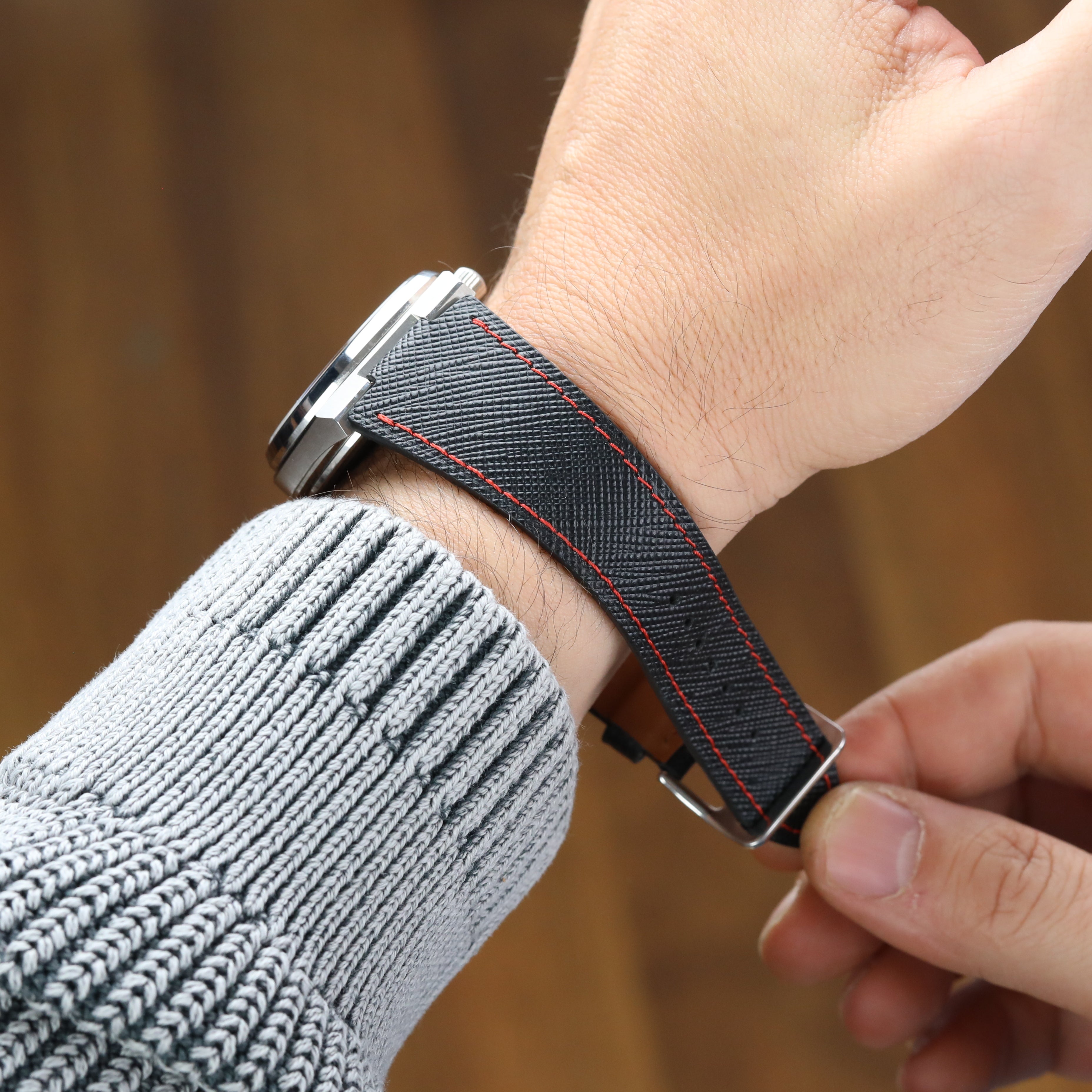Prx Leather Strap - Black / Red