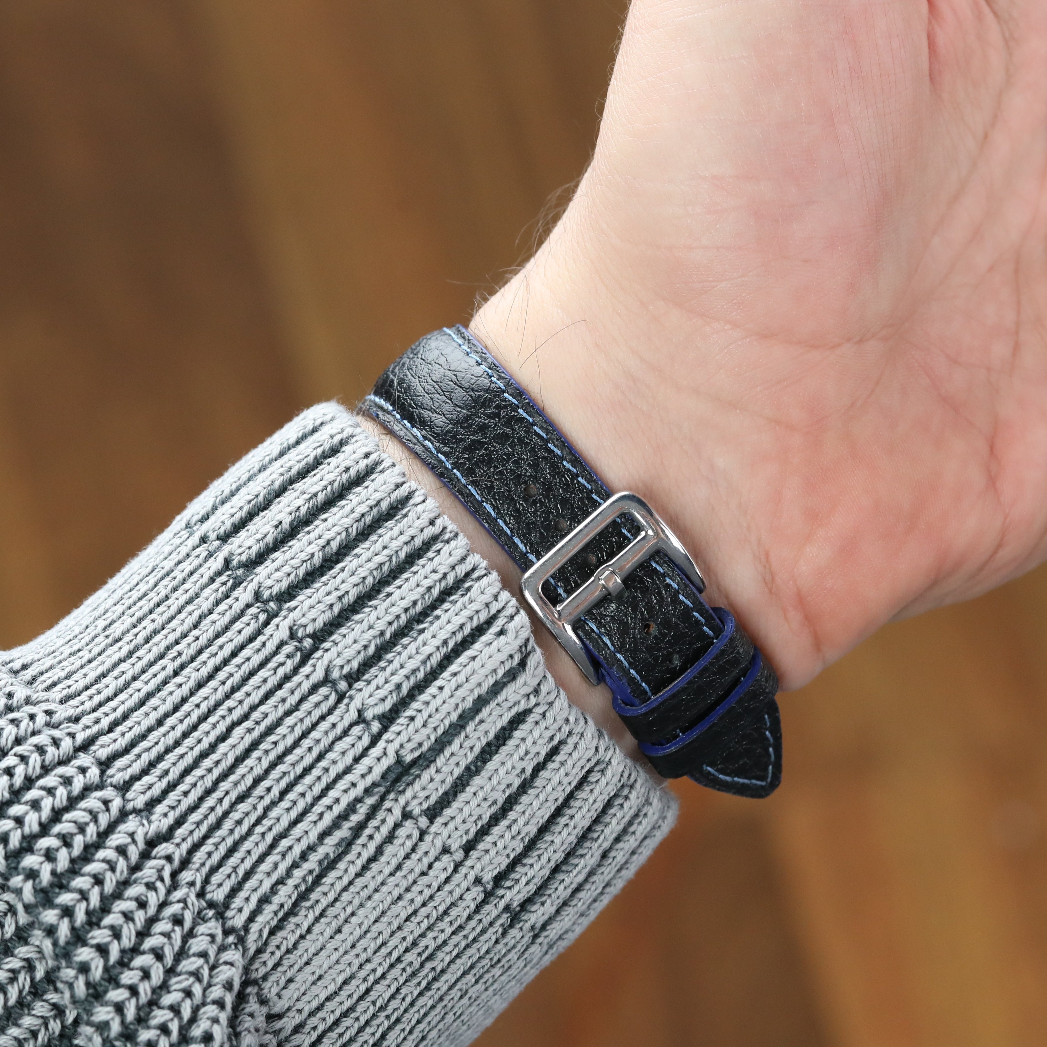 Apple Watch Compatible Leather Strap - Black / Blue