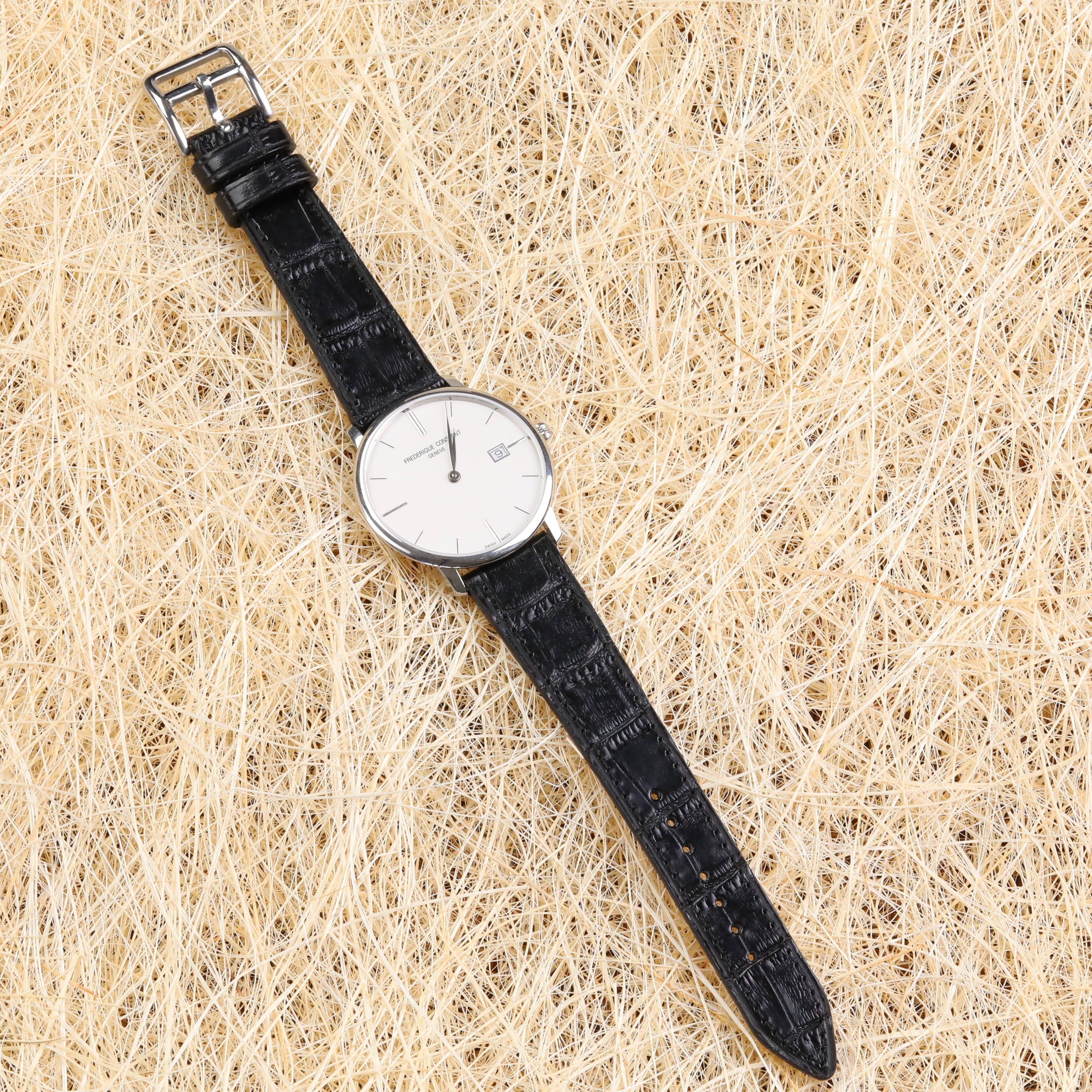 Croc. Embossed Leather Strap - Black