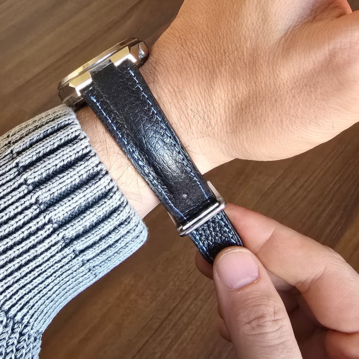 Tsuyosa Leather Strap - Black - Blue