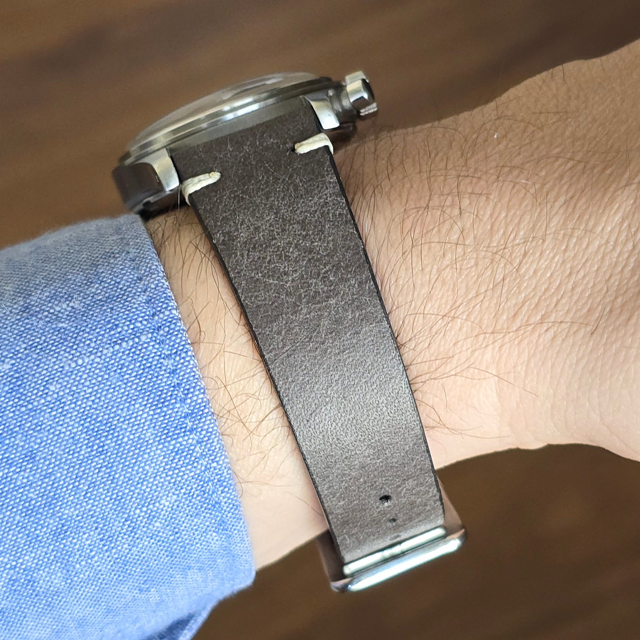 Vintage Style Leather Strap