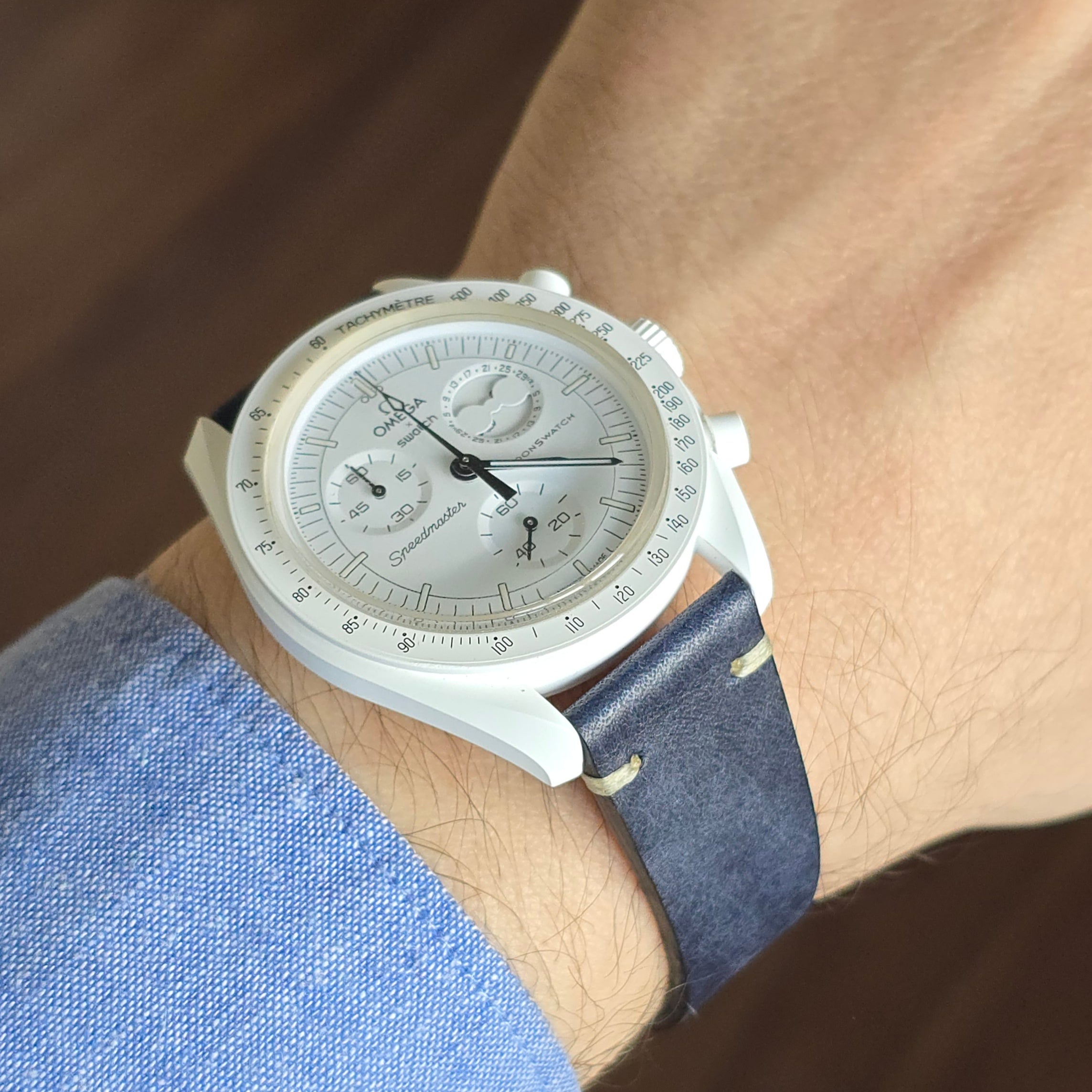 Vintage Style Leather Strap