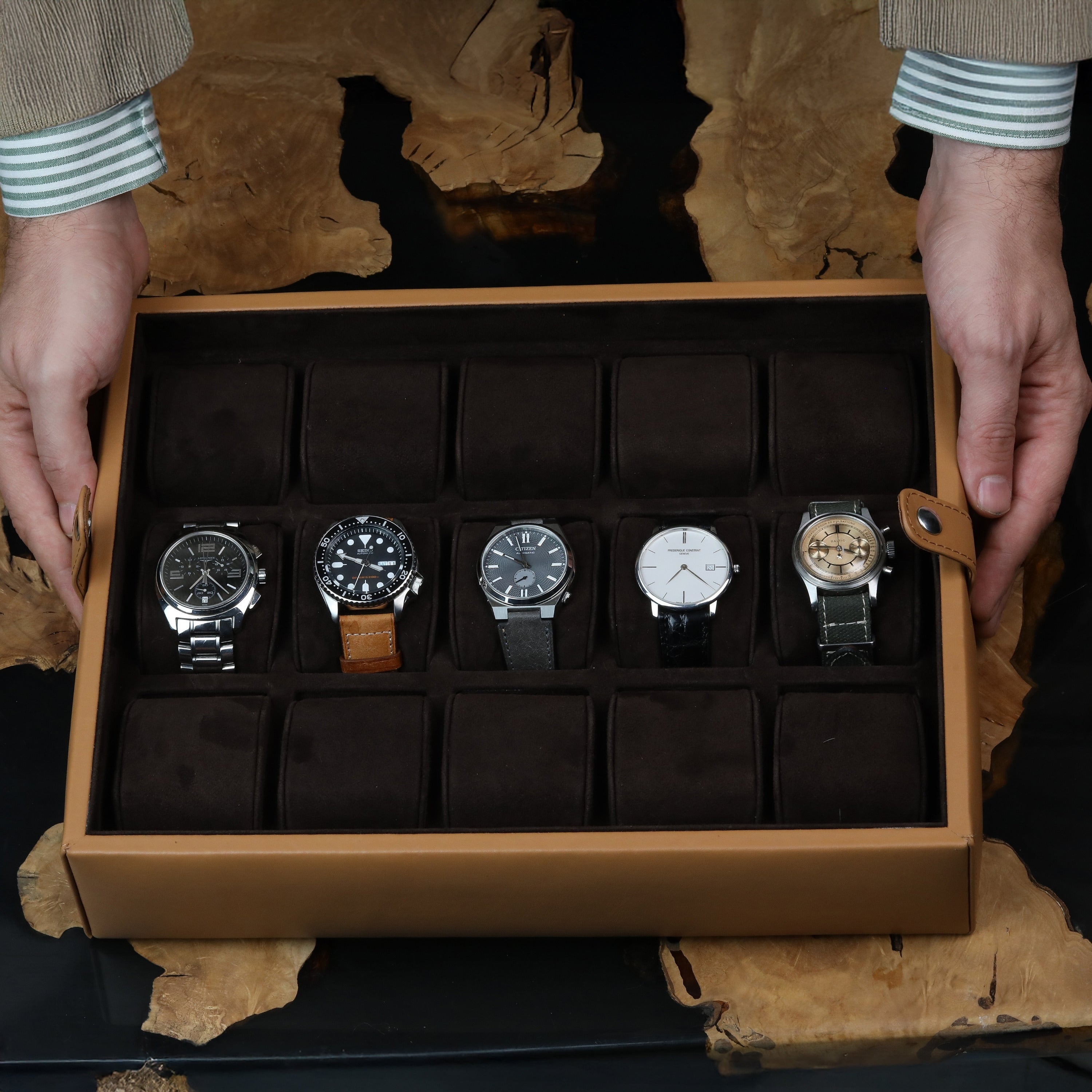 Leather Watch Box for 15  / Taupe