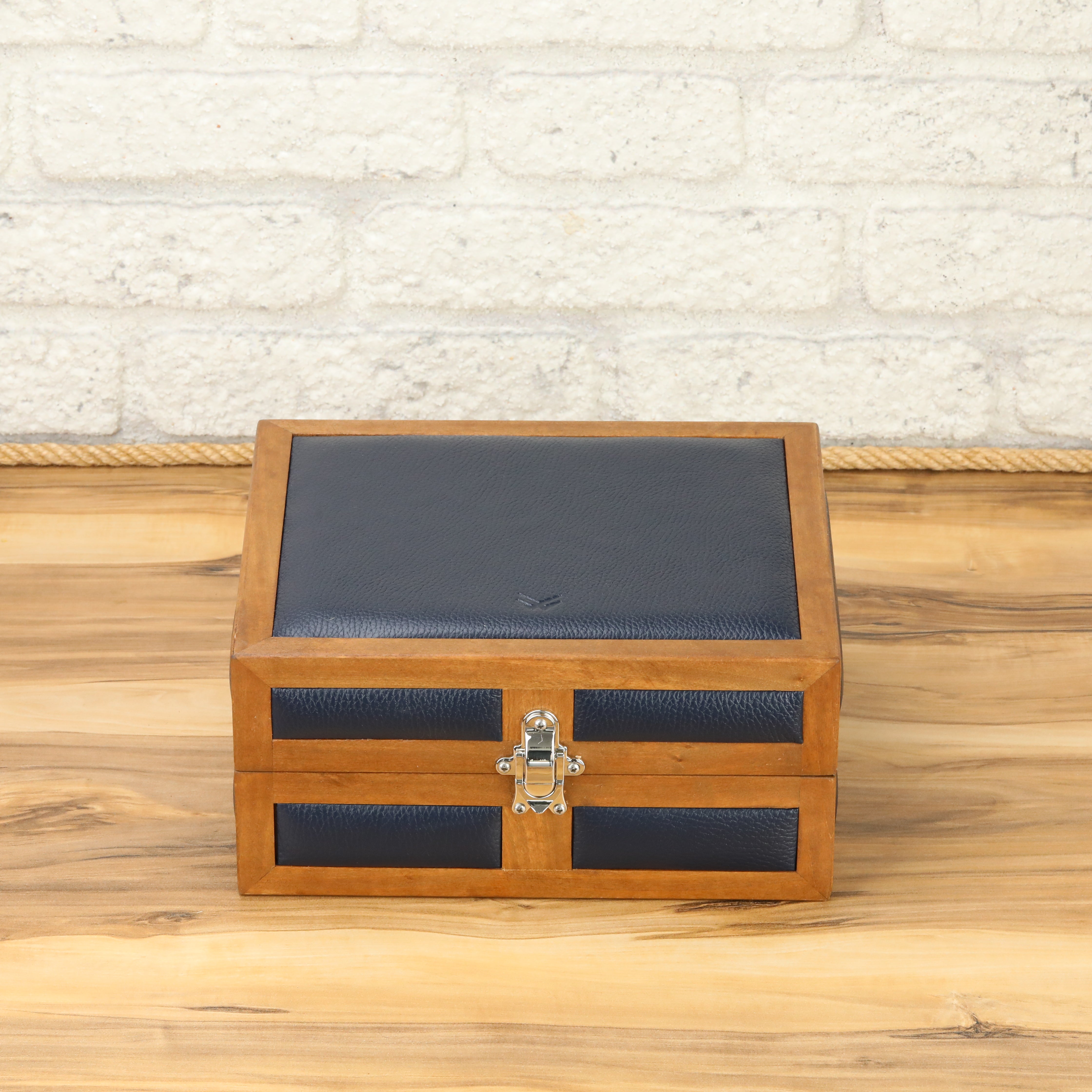 Heritage Wooden Watch Box for 6 / D. Blue