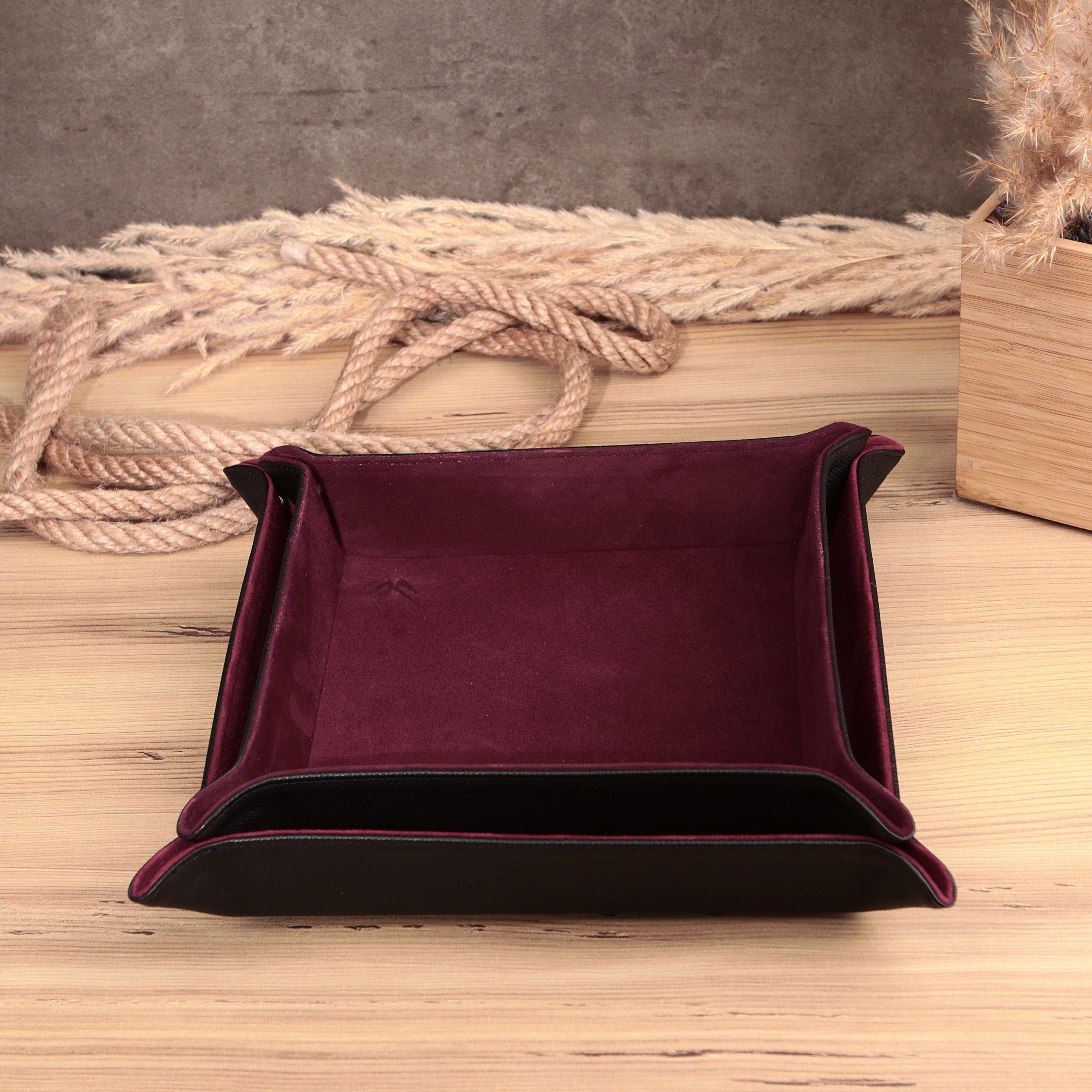 Octavia Leather Vallet Organizer - Black / Burgundy